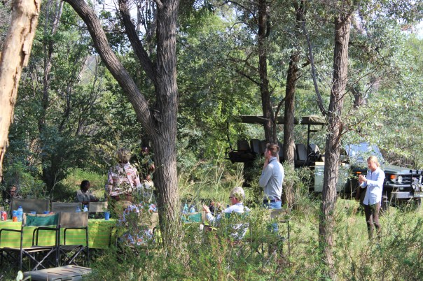 Lunch by the hippo pool